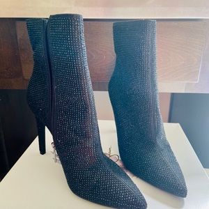 Ankle boots